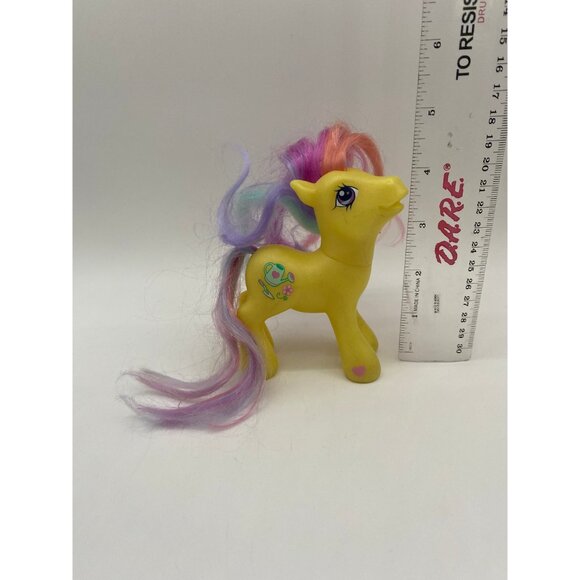 2004 My Little Pony Flower Wishes Figurine Toy - Picture 6 of 6